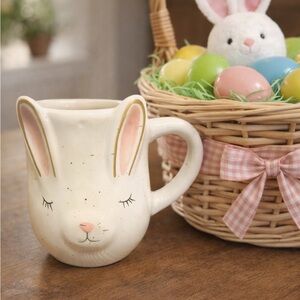Dolomite Bunny Mug